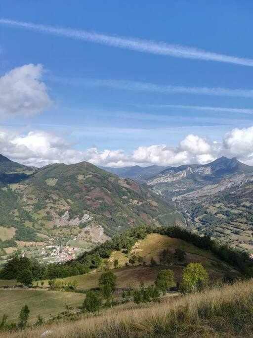Encanto Asturiano Aller Exterior photo